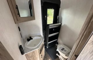 2022 Forest River Cherokee Arctic Wolf 321BH