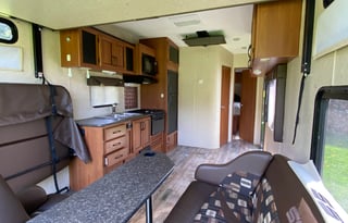 2015 Pacific Coachworks Sandsport 25FBX