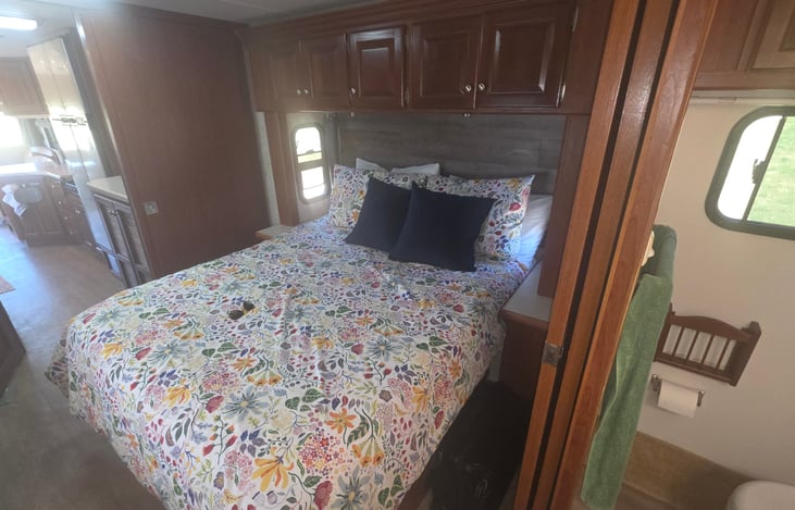 Master bed, storage underneath