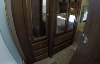 Luxury Keystone RV Sprinter 332DEN
