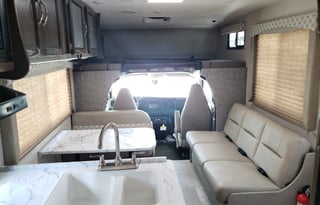 2020 Coachmen RV Freelander 27QB Chevrolet 4500