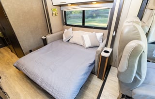 Compact, Luxurious, and Fully Stocked Motorhome!