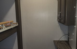 Cougar 5th Wheel Camper