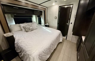 2020 Forrest River FR3 34DS ***King + 1.5 Baths***