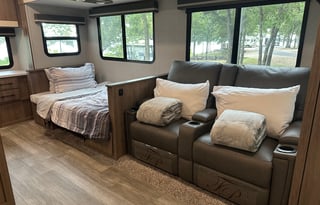 2023 Grand Design Imagine 2670MK