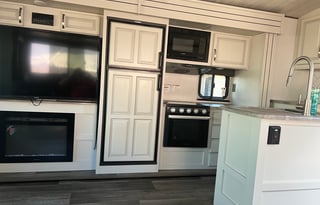 2022 Keystone RV Cougar Half-Ton 29RLSWE