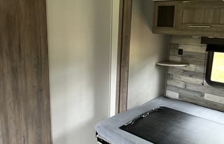 2020 CrossRoads RV Zinger ZR340BH