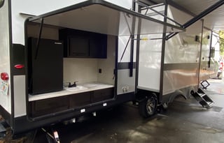 Impressive Family favorite RV! 3 slides 3 TV’s