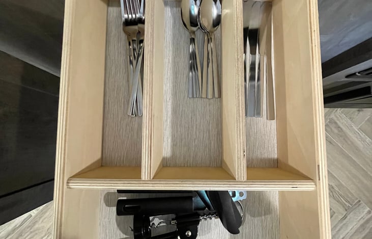 Silverware that is included.