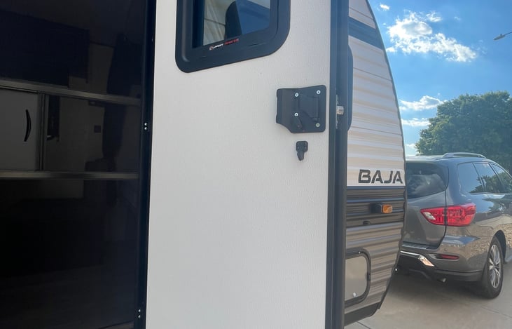 Exterior friction hinge entry door with window (new)