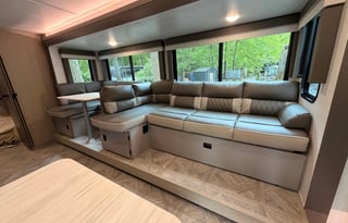 Dream Camper! Private King Master & Priv Bunkhouse