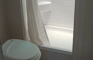 2021 Winnebago Outlook White Edition * Solar*Airpo