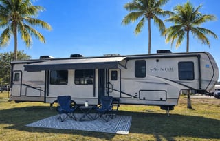 "Daytona" 5th wheel  Bunks & 2 Baths (OKFL1968)
