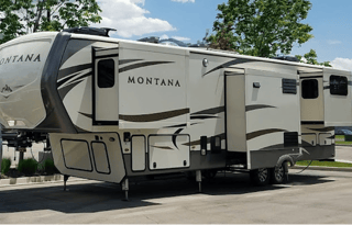 2017 Keystone RV Montana 3790 RD
