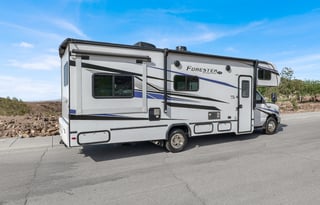 Pristine 2023 Forest River Forester