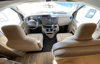 2019 Thor Freedom Elite 30FE from Hoosier RV LLC