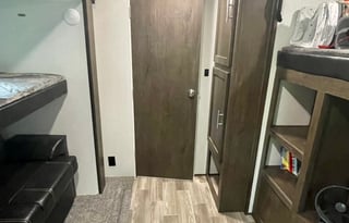 Pet Friendly and Kid Approved Spacious Camper
