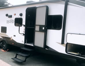 Forest River RV Surveyor Legend 295QBLE