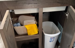 Nice and Ready to camp - with large bathroom!