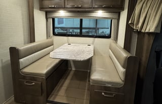 2019 Jayco Melbourne 24K