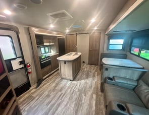 Grand Design Imagine 3250BH