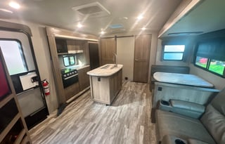 Grand Design 32 Foot Bunk House (DELIVERY ONLY!!!)