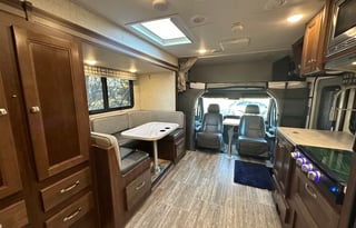 2019 Forest River RV Sunseeker MBS 2400W