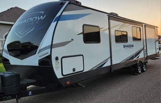 2021 Shadow Cruiser 325BHS