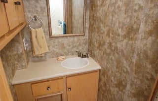 Beautiful, Spacious, Easy Driving Winnebago!