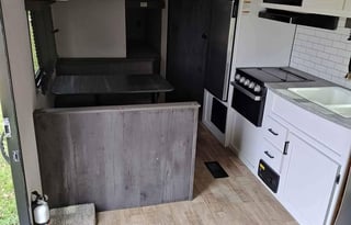 Pet friendly RV Rental