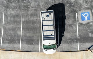 Luxury Mercedes easy park/drive, seats 8, sleeps 2