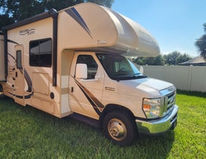 Thor Motor Coach Freedom Elite 30FE