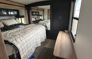 Easy Luxury Camping - 2022 Keystone Outback 330RL