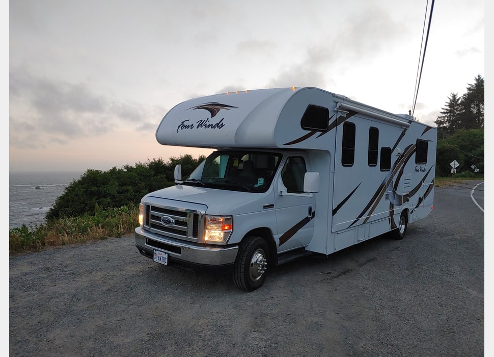 Class C Motor Home rentals in Copperton