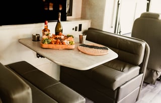 Great 30' RV that sleeps 8 comfortably