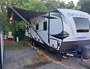 Palomino SolAire Ultra Lite 243BHS