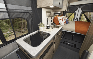 2022 Winnebago Solis 59P
