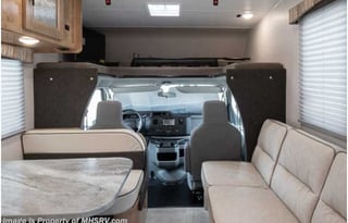 Coachmen leprechaun 270 qb