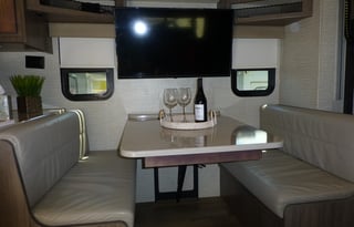 Day-by-Day 2020 Winnebago Vista 31B (Bunkhouse)