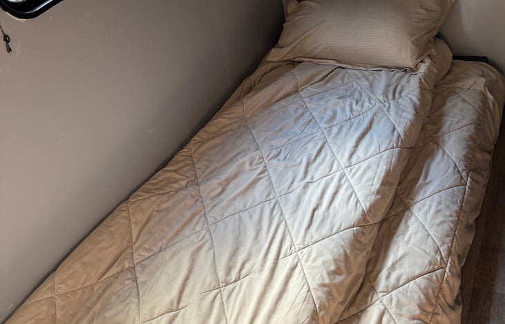 Convertible Dinette Trundle Bed