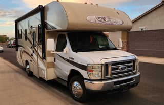 2017 Thor Motor Coach Four Winds 23U