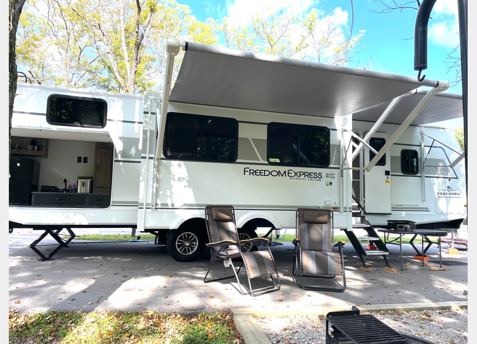 Travel Trailer rentals in Columbus