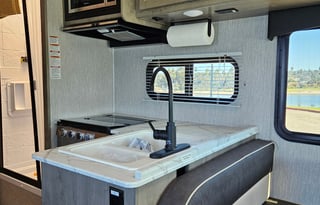 ALL INCLUSIVE 2022 Coachmen RV Freelander 27QB
