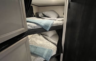 VERY clean - Compact - Easy to tow! Perfect!!!!