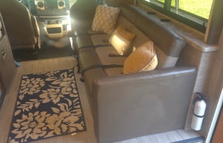 2021 Thor Motor Coach Quantum LF31