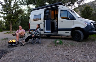 24 WINNEBAGO REVEL SUMMIT FREE P/U+STARLINK+MILES