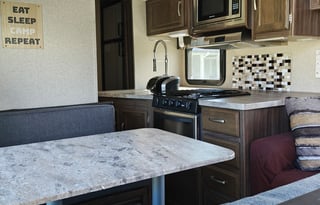 2018 Coachmen Apex Family Getaway Bunkhouse!