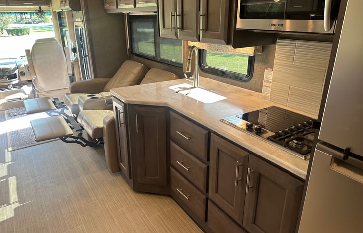 Great open kitchen and meal prep area with convection oven & microwave.....