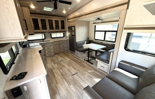 Forest River Rockwood Ultra Lite 2622RK