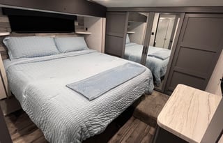 2023 CrossRoads RV Volante 375MD